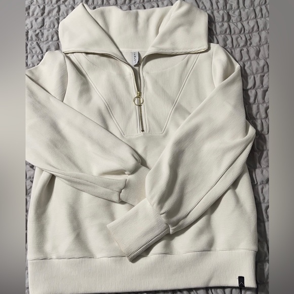 Varley Half Zip - Picture 2 of 2